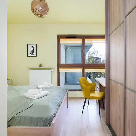 Bukowska 18 Mtp By Renters Poznan